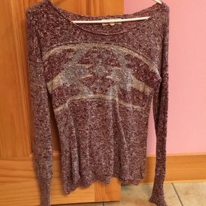 Maroon sweater